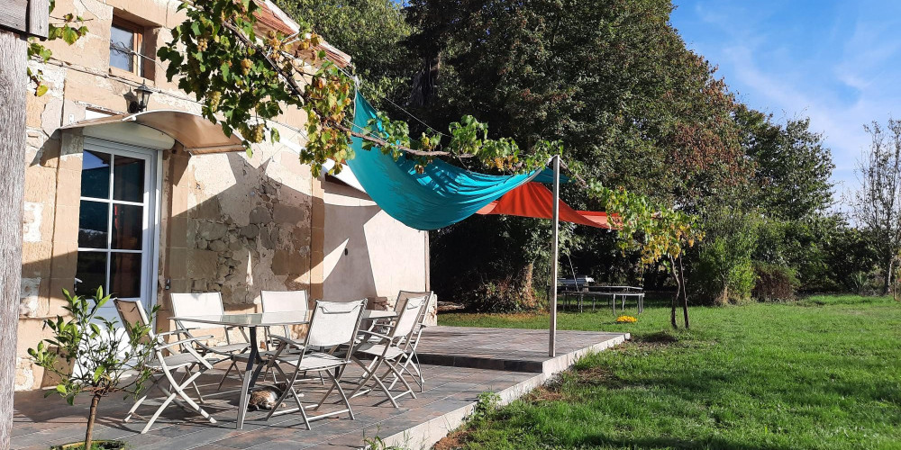 appartement à ST COLOMB DE LAUZUN (47410)